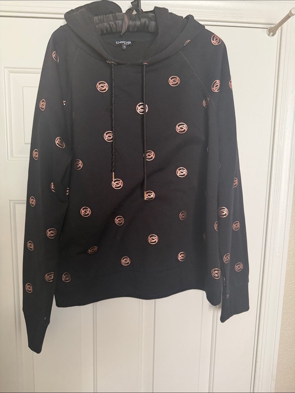 bebe SPORT New Black Hoodie, Rose-Gold Logo, size XL, Chest-44”.NWOT, perfect!